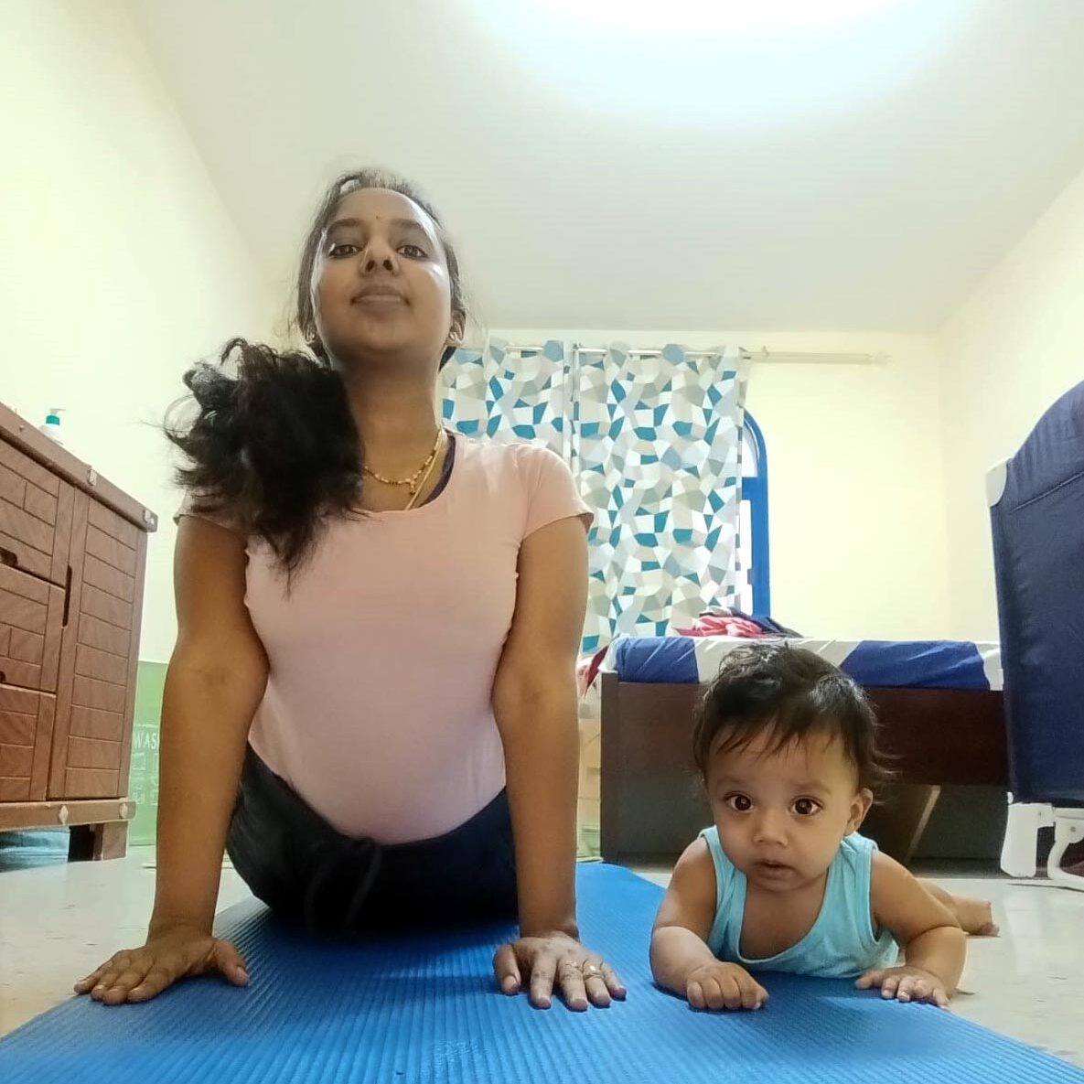 postnatal-yoga-1
